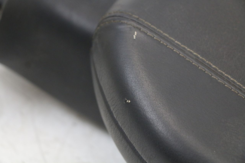 photo de RüCKENLEHNE BMW C1 125 (2000 - 2003) - Details der Befestigungspunkte