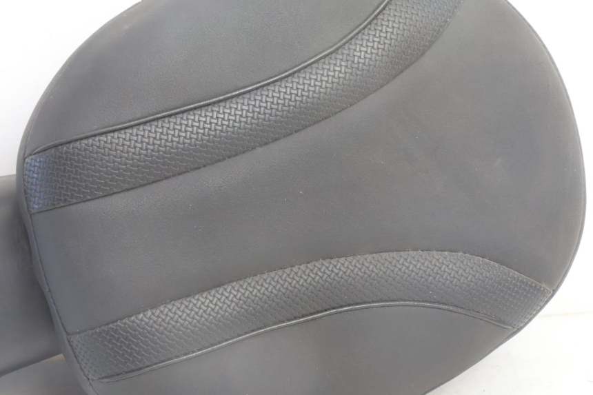 photo de RüCKENLEHNE BMW C1 125 (2000 - 2003) - Detailansicht des Bauteils