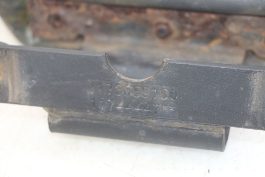 photo de RüCKENLEHNE PEUGEOT ELYSTAR 50 (2002 - 2014) - Detailansicht des Bauteils