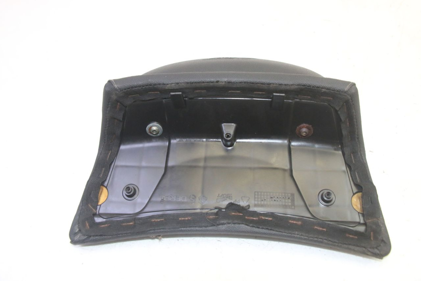 photo de RüCKENLEHNE PIAGGIO MP3 125 (2006 - 2014) - Gesamtansicht des Produkts