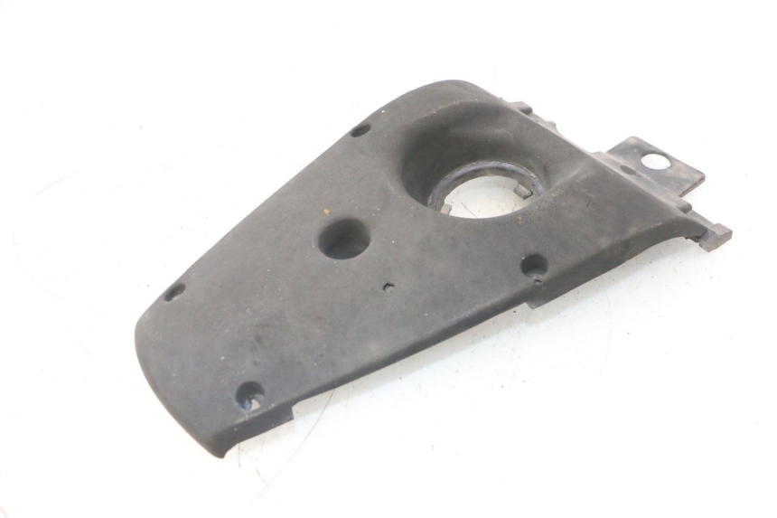 photo de RÜCKENLEHNE  MBK NITRO 50 (2004 - 2008) - Details der Befestigungspunkte