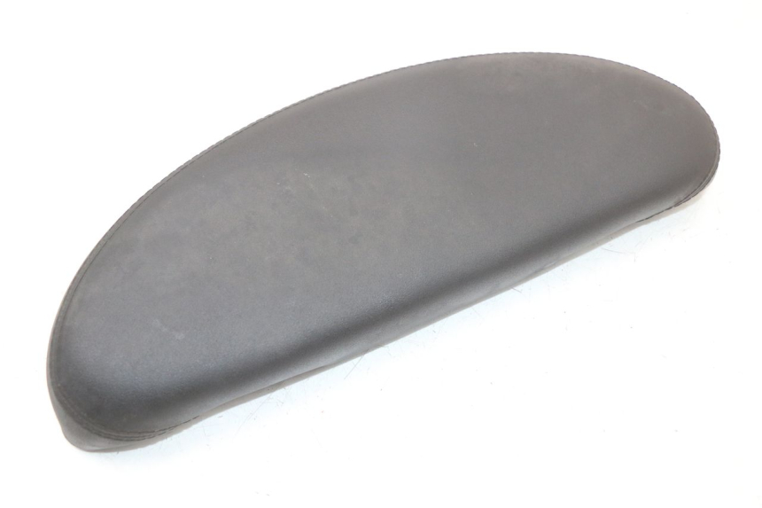 photo de RÜCKENLEHNE  MOTO GUZZI NORGE 8V GT 1200 (2011 - 2016) - Zoom auf Gebrauchszustand