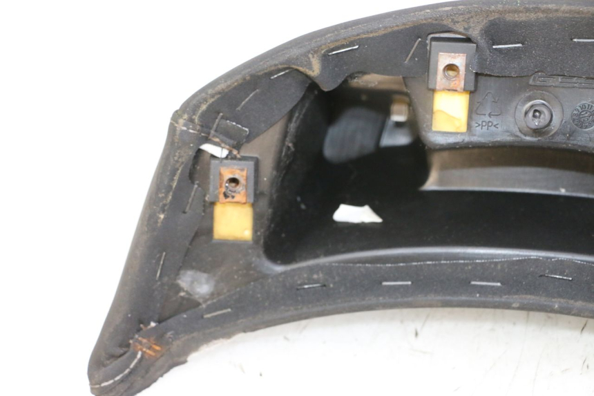 photo de RÜCKENLEHNE  PEUGEOT SATELIS 125 (2013 - 2018) - Technische Nahaufnahme