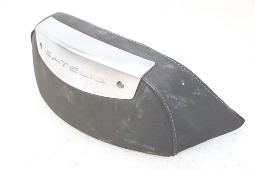 photo de RüCKENLEHNE PEUGEOT SATELIS 125 (2010 - 2012) - Hauptansicht