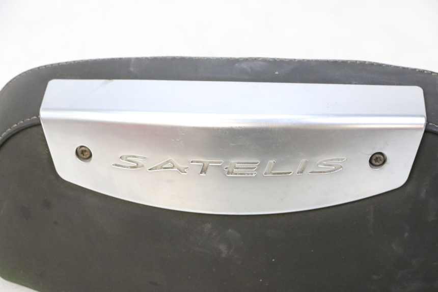 photo de RüCKENLEHNE PEUGEOT SATELIS 125 (2010 - 2012) - Alternative Perspektive