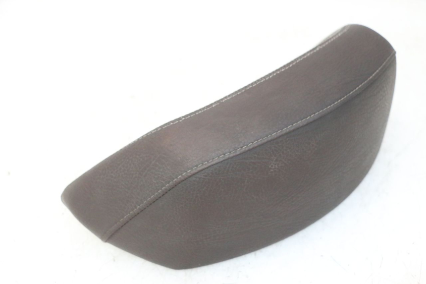 photo de RÜCKENLEHNE  PEUGEOT SATELIS 125 (2006 - 2009) - Details der Befestigungspunkte