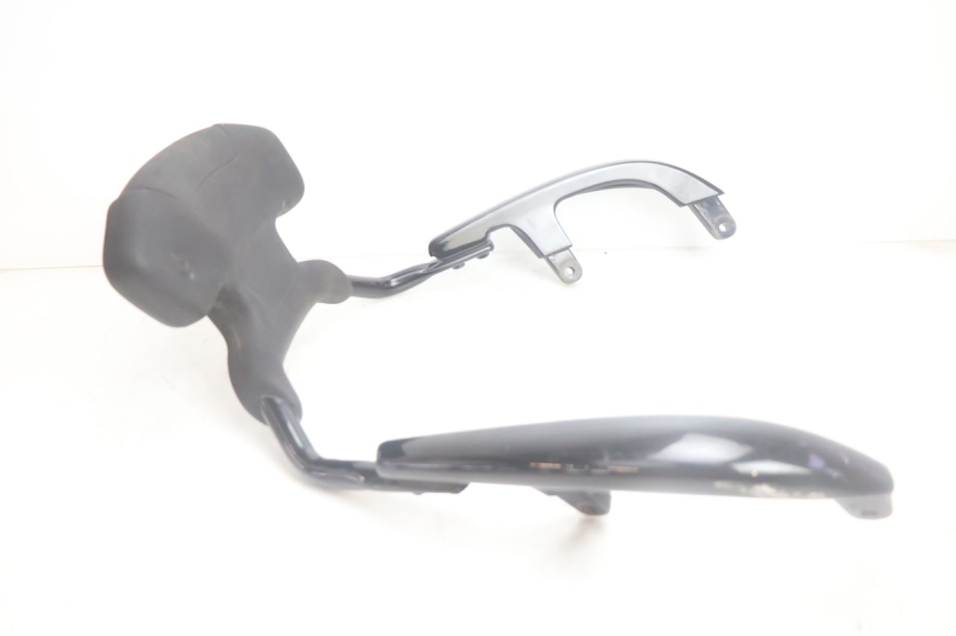 photo de RüCKENLEHNE YAMAHA XMAX X-MAX 125 (2006 - 2009) - Details der Befestigungspunkte