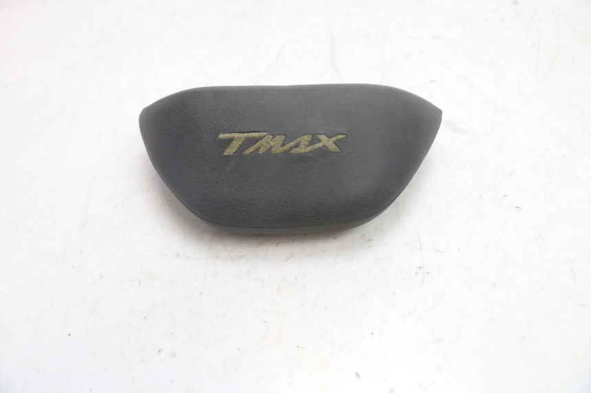 photo de RÜCKENLEHNE  YAMAHA XP T-MAX ABS 500 (2005 - 2005) - Detailansicht des Bauteils