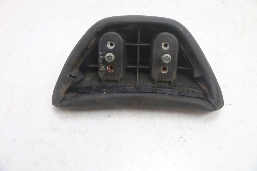 photo de RÜCKENLEHNE  YAMAHA XP T-MAX ABS 500 (2005 - 2005) - Technische Nahaufnahme