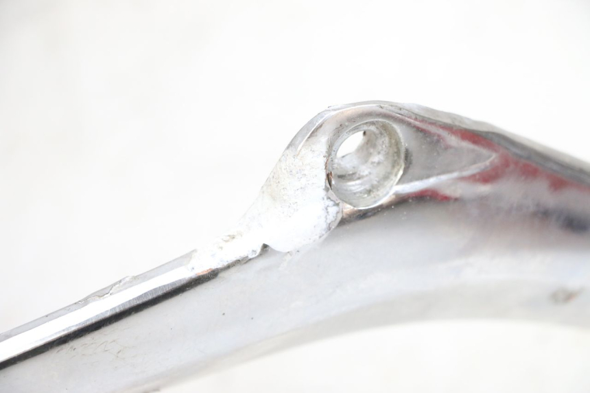 photo de RÜCKENLEHNE  KYMCO ZING 125 (1997 - 2003) - Details der Befestigungspunkte