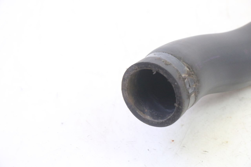 photo de VERGASER SCHLAUCH YAMAHA CYGNUS X INJECTION 125 (2007 - 2013) - Zoom auf Gebrauchszustand