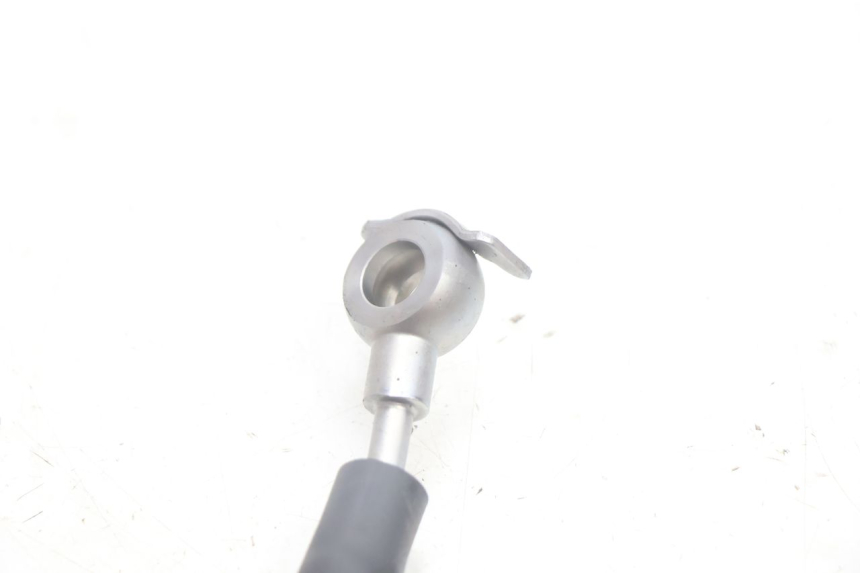 photo de VERGASER SCHLAUCH HONDA FJS SILVER WING SILVERWING 400 (2005 - 2008) - Zoom auf Gebrauchszustand