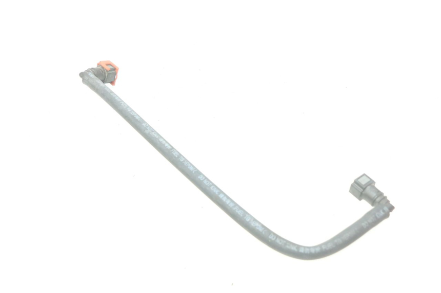 photo de KRAFTSTOFFLEITUNGEN YAMAHA FJR ABS 1300 (2006 - 2012) - Detailansicht des Bauteils