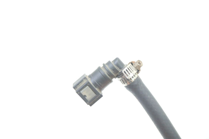 photo de EINSPRITZVENTILE SCHLAUCH VENESI FLY RETRO 4T 50 (2020 - 2025) - Zoom auf Gebrauchszustand