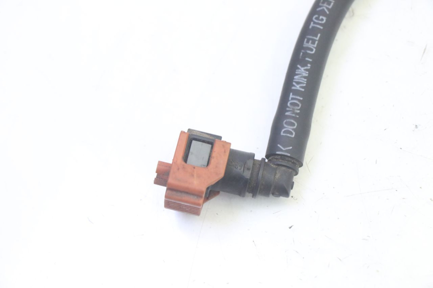 photo de EINSPRITZVENTILE SCHLAUCH YAMAHA FZ6 N FAZER 600 (2004 - 2006) - Zoom auf Gebrauchszustand