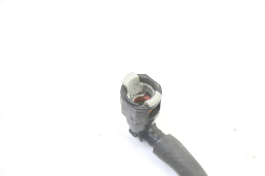 photo de EINSPRITZVENTILE SCHLAUCH SUZUKI GSR 750 (2011 - 2017) - Zoom auf Gebrauchszustand