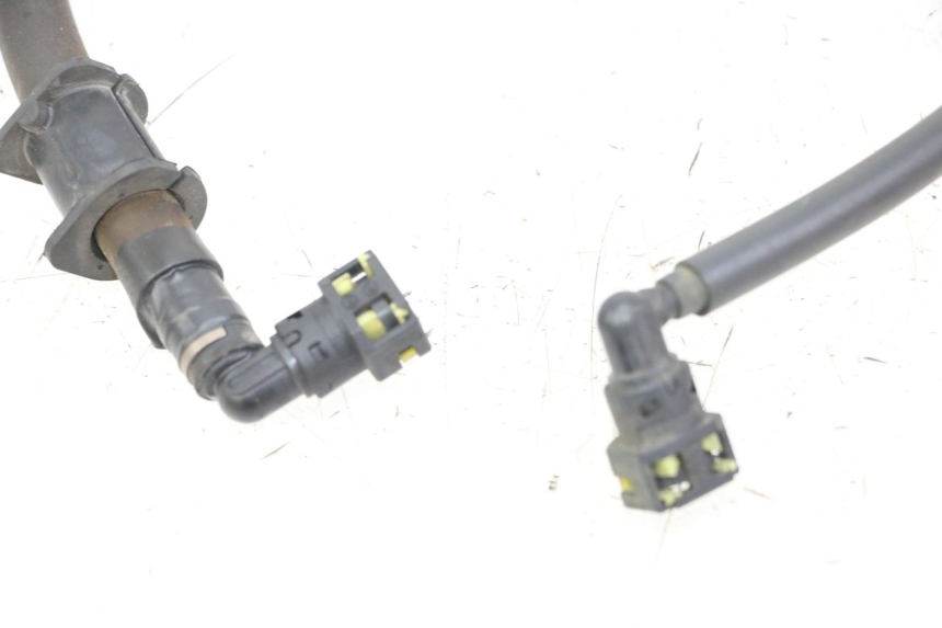 photo de EINSPRITZVENTILE SCHLAUCH HONDA FORZA 125 (2021 - 2025) - Zoom auf Gebrauchszustand