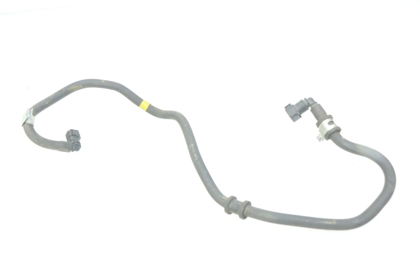 photo de KRAFTSTOFFLEITUNGEN PIAGGIO VESPA GTS IGET ABS 125 (2017 - 2023) - Hauptansicht