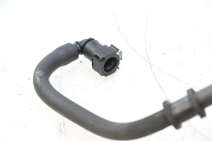 photo de EINSPRITZVENTILE SCHLAUCH PIAGGIO ZIP IGET 4T 50 (2021 - 2023) - Alternative Perspektive