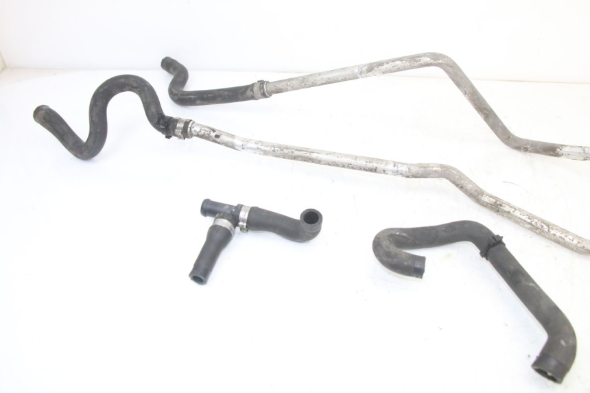 photo de KÜHLERSCHLAUCH BMW C1 125 (2000 - 2003) - Detailansicht des Bauteils