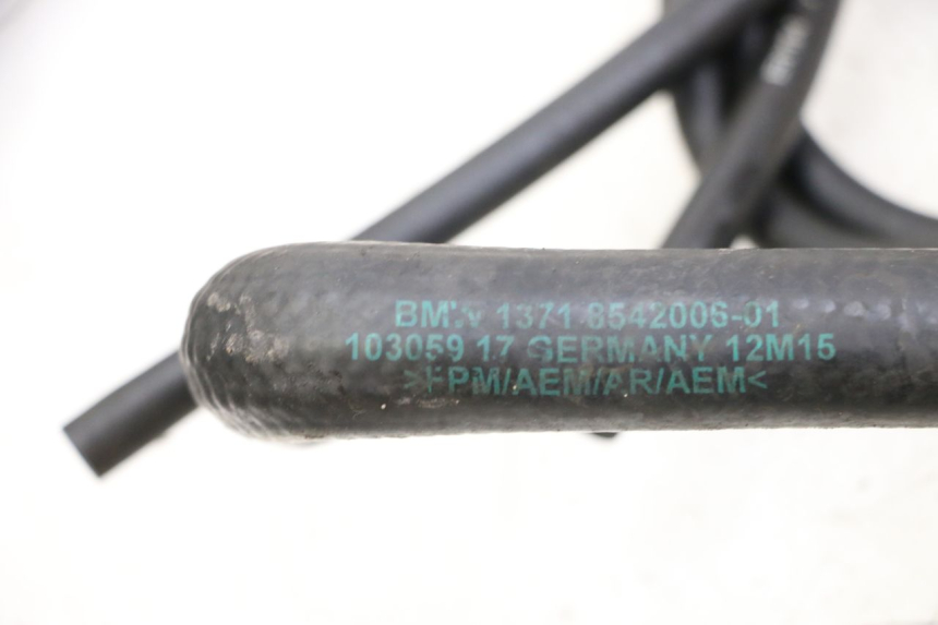 photo de KÜHLERSCHLAUCH BMW S RR ABS S1000RR 1000 (2015 - 2018) - Zoom auf Gebrauchszustand