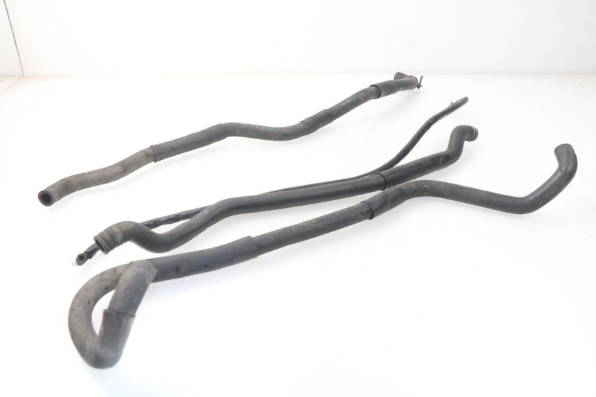 photo de KÜHLERSCHLAUCH KYMCO DINK STREET 125 (2009 - 2014) - Detailansicht des Bauteils