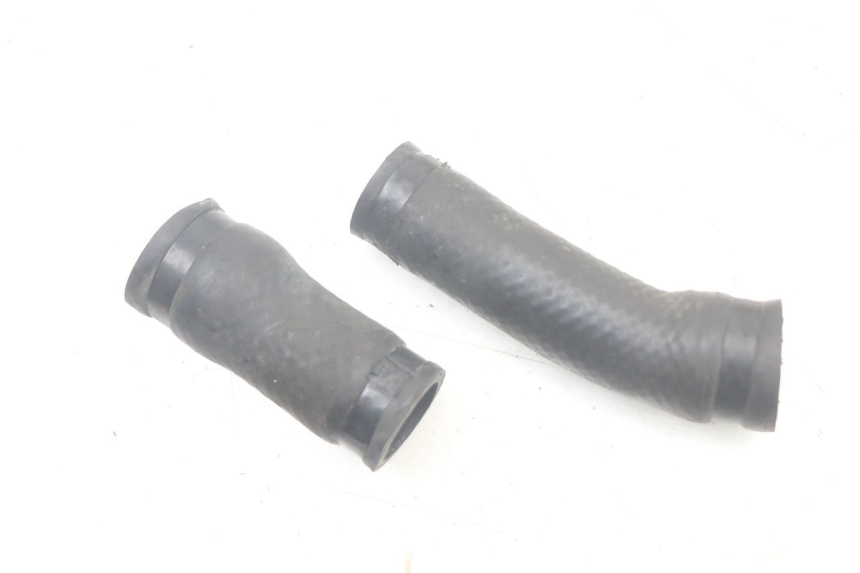 photo de KÜHLERSCHLAUCH YAMAHA FJR ABS 1300 (2006 - 2012) - Alternative Perspektive