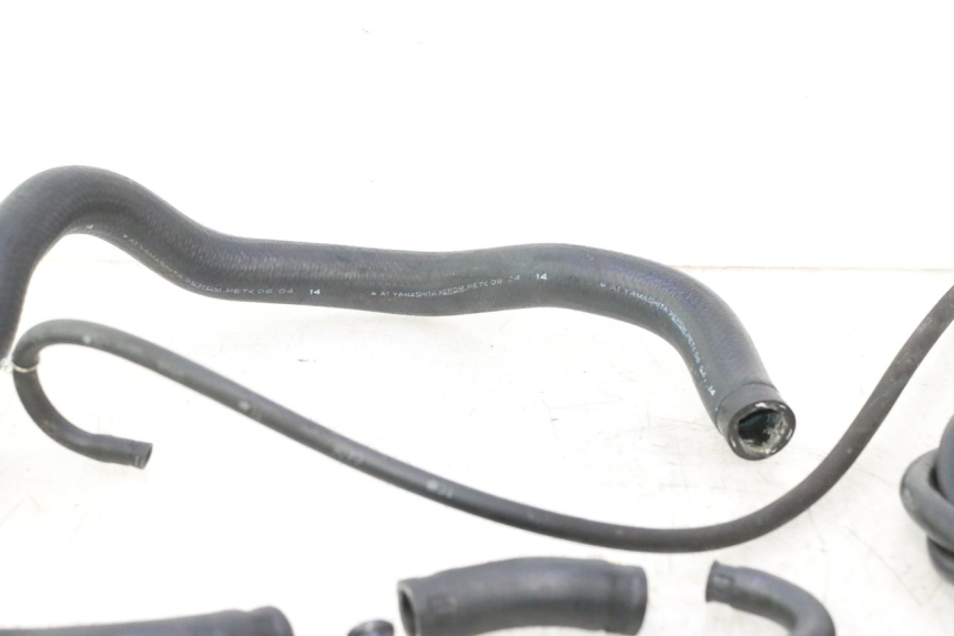 photo de KÜHLERSCHLAUCH HONDA FJS SILVER WING SILVERWING 400 (2005 - 2008) - Technische Nahaufnahme
