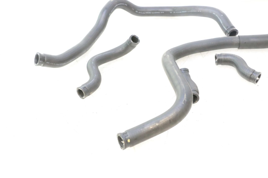 photo de KÜHLERSCHLAUCH HONDA FJS SILVER WING SILVERWING 400 (2005 - 2008) - Detailansicht des Bauteils