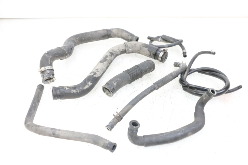 photo de KÜHLERSCHLAUCH SUZUKI GSR 750 (2011 - 2017) - Detailansicht des Bauteils