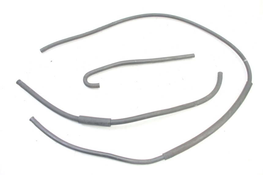 photo de KÜHLERSCHLAUCH SUZUKI GSR 750 (2011 - 2017) - Detailansicht des Bauteils