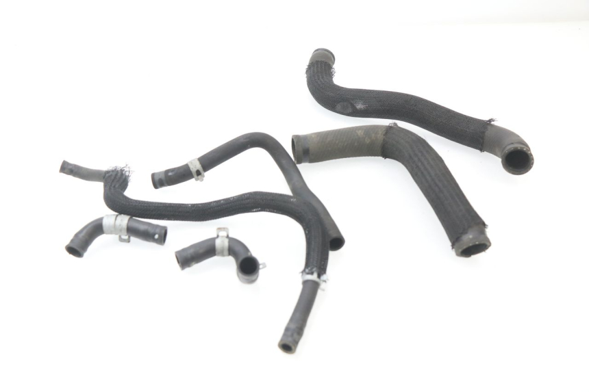 photo de KÜHLERSCHLAUCH SUZUKI GSX-R GSXR 600 (2008 - 2010) - Detailansicht des Bauteils