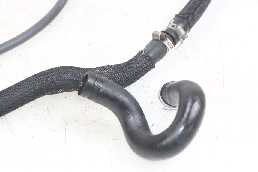 photo de KÜHLERSCHLAUCH SYM GTS EFI 125 (2012 - 2016) - Alternative Perspektive