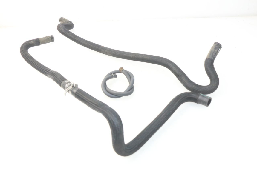 photo de KÜHLERSCHLAUCH SYM JOYMAX 250 (2013 - 2017) - Detailansicht des Bauteils