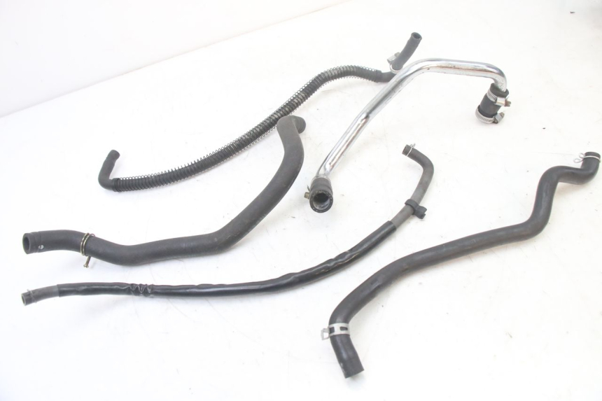 photo de KÜHLERSCHLAUCH KYMCO XCITING 500 (2007 - 2010) - Zoom auf Gebrauchszustand