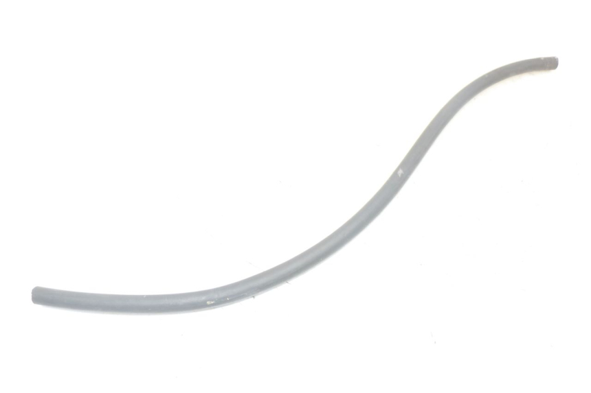 photo de KÜHLERSCHLAUCH MASAI SCRAMBLER SPORT 125 (2021 - 2025) - Oberflächenzustand und Material