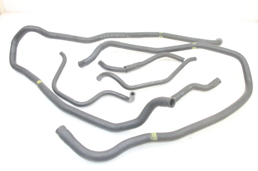 photo de KÜHLERSCHLAUCH PIAGGIO MP3 500 (2014 - 2017) - Hauptansicht