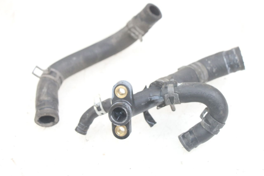 photo de KÜHLERSCHLAUCH HONDA PCX (JF28) 125 (2009 - 2011) - Detailansicht des Bauteils