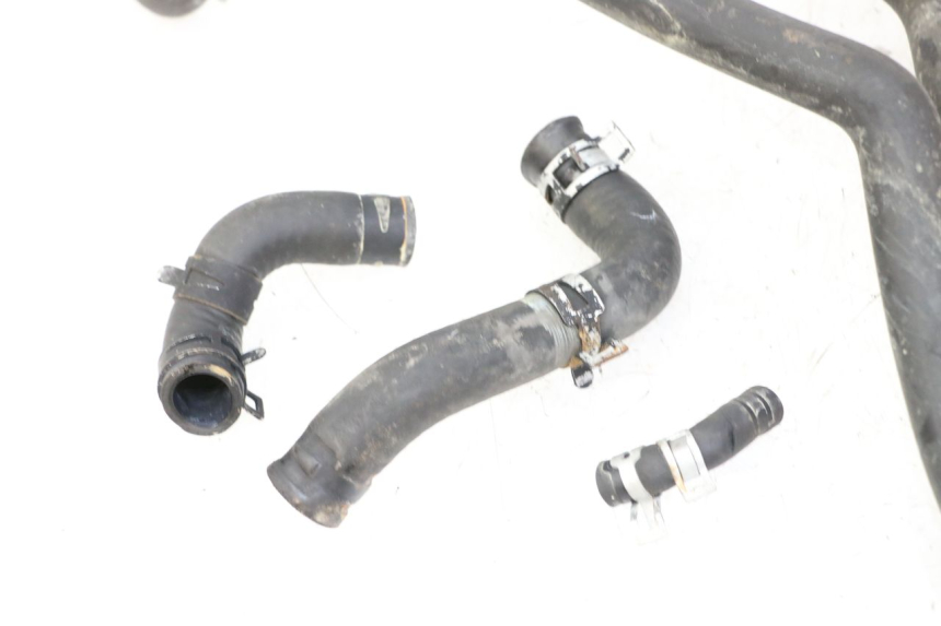 photo de KÜHLERSCHLAUCH PEUGEOT SPEEDFIGHT 3 LC 2T 50 (2009 - 2015) - Zoom auf Gebrauchszustand