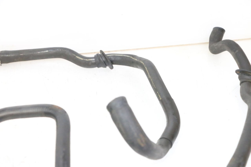 photo de KÜHLERSCHLAUCH PIAGGIO VESPA GRANTURISMO 200 (2004 - 2005) - Alternative Perspektive