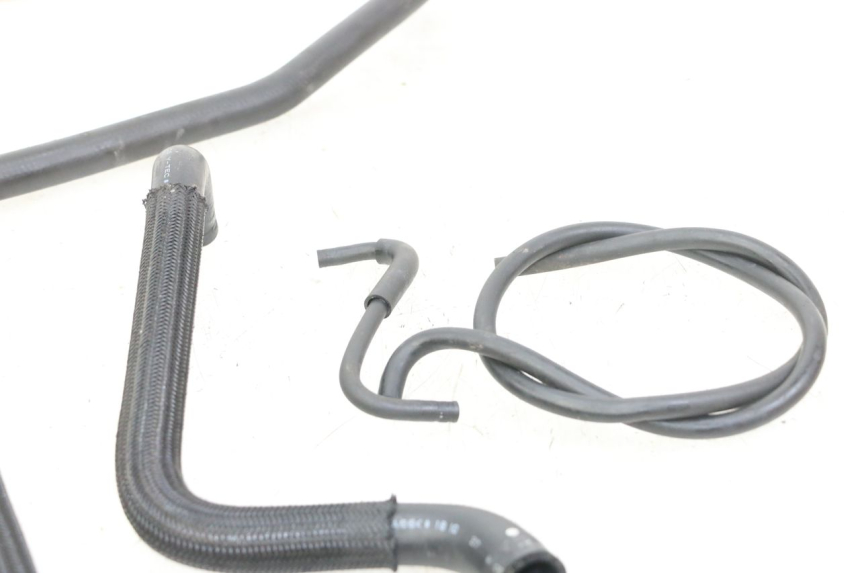 photo de KÜHLERSCHLAUCH SUZUKI BURGMAN 125 (2018 - 2021) - Zoom auf Gebrauchszustand