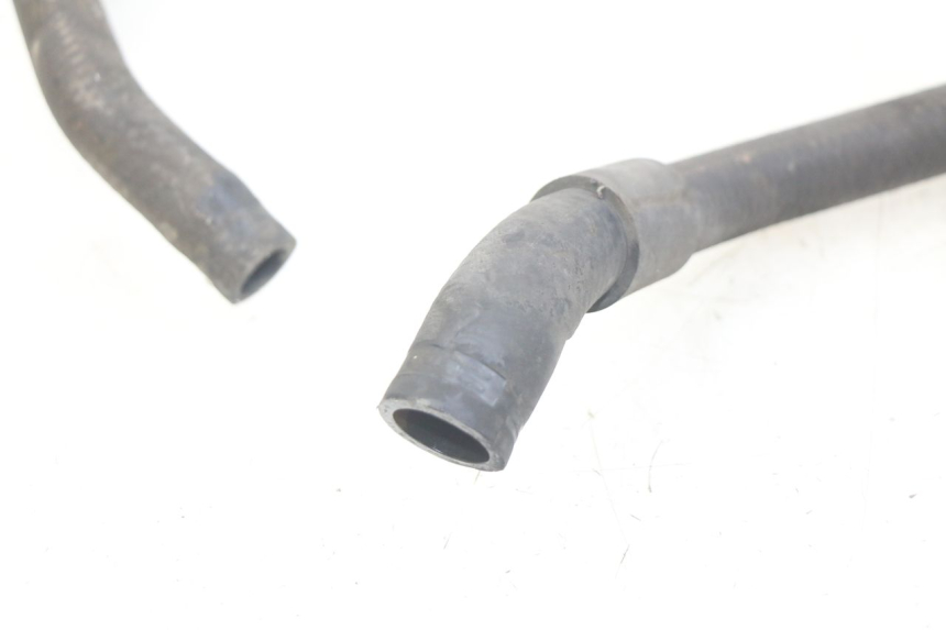 photo de KÜHLERSCHLAUCH PIAGGIO X8 125 (2004 - 2007) - Details der Befestigungspunkte