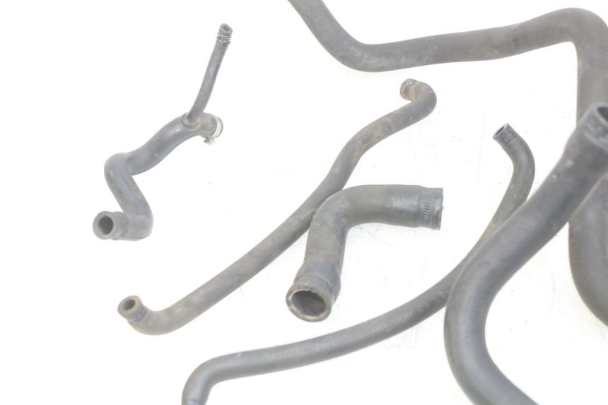 photo de KÜHLERSCHLAUCH PIAGGIO X9 EVOLUTION 125 (2003 - 2007) - Alternative Perspektive