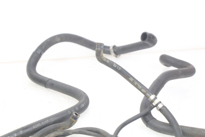 photo de KÜHLERSCHLAUCH PIAGGIO X9 125 (2000 - 2003) - Detailansicht des Bauteils