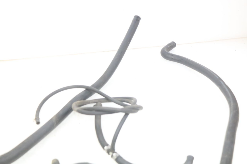 photo de KÜHLERSCHLAUCH PIAGGIO X9 125 (2000 - 2003) - Gesamtansicht des Produkts