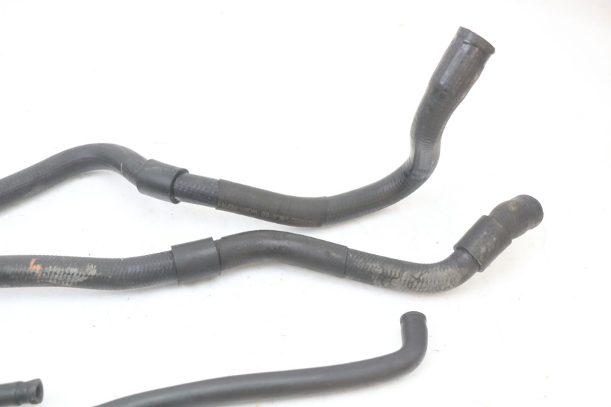 photo de KÜHLERSCHLAUCH PIAGGIO XEVO - X EVO 125 (2007 - 2017) - Alternative Perspektive