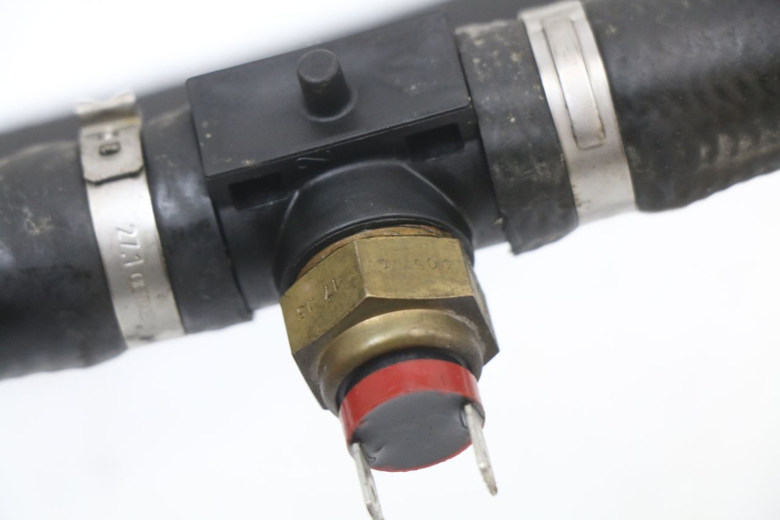 photo de KÜHLERSCHLAUCH PIAGGIO XEVO - X EVO 125 (2007 - 2017) - Gesamtansicht des Produkts