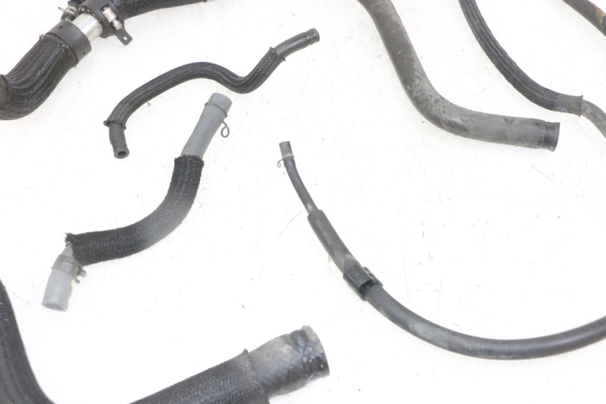 photo de KÜHLERSCHLAUCH YAMAHA XJ6 ABS 600 (2008 - 2016) - Gesamtansicht des Produkts