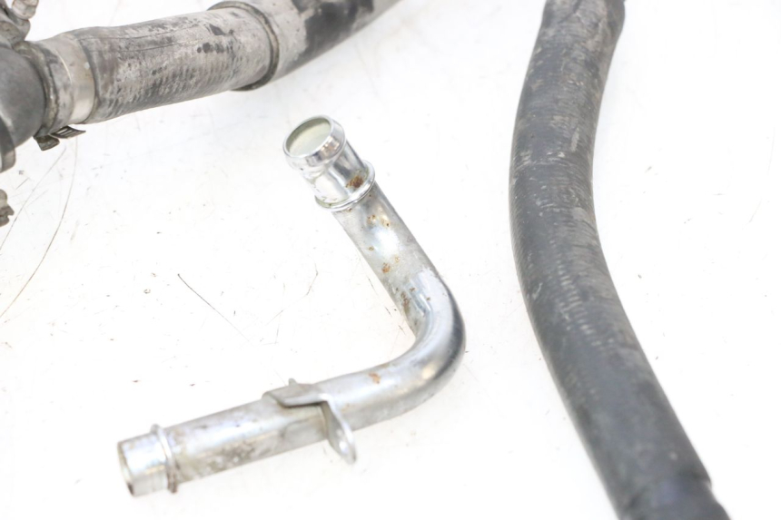 photo de KÜHLERSCHLAUCH HONDA XRV AFRICA TWIN 750 (1990 - 1992) - Charakteristische Merkmale