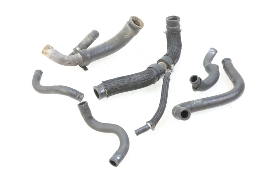 photo de KÜHLERSCHLAUCH YAMAHA XJ6 600 (2008 - 2016) - Technische Nahaufnahme